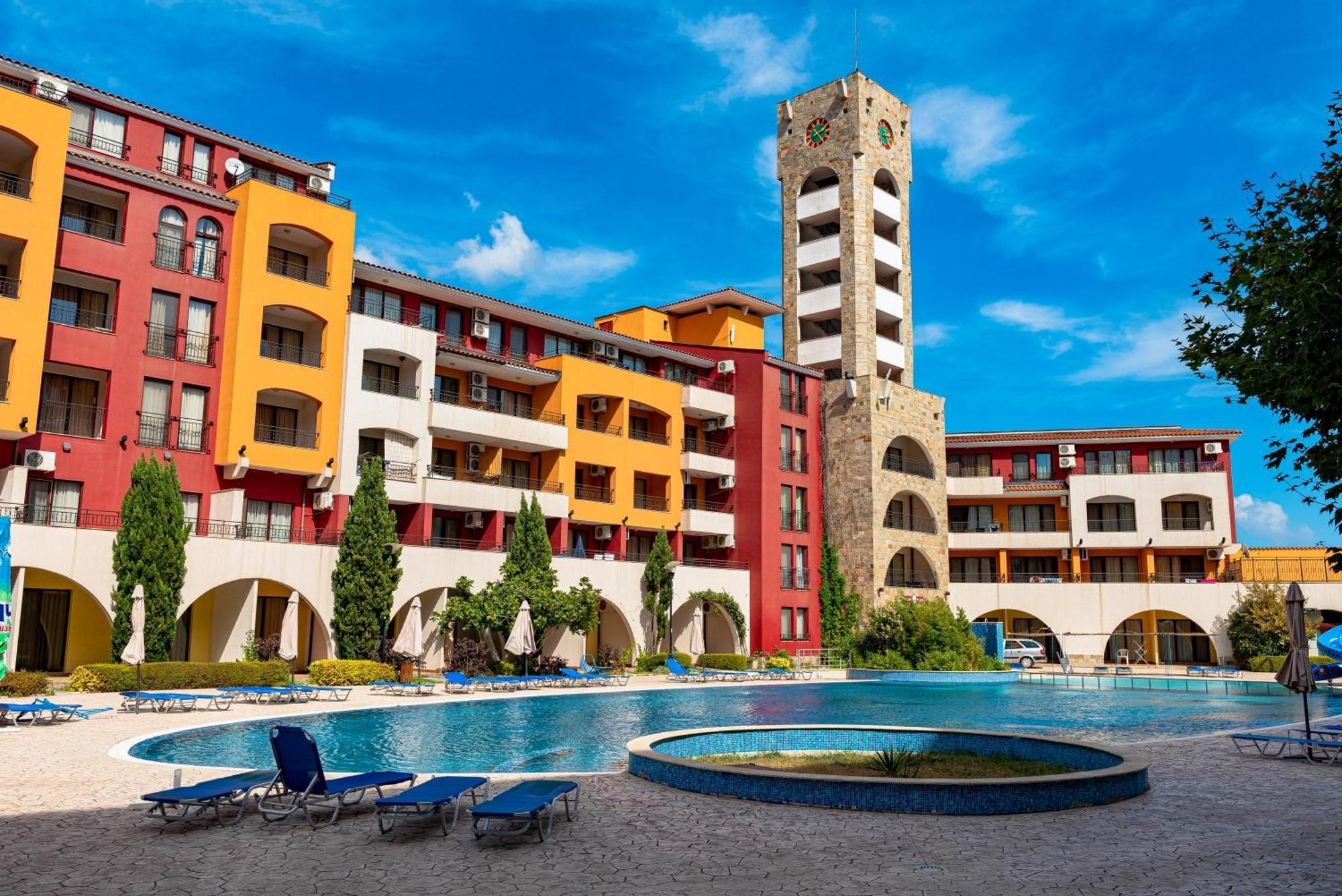 Menada Aheloy Apartments Exterior photo